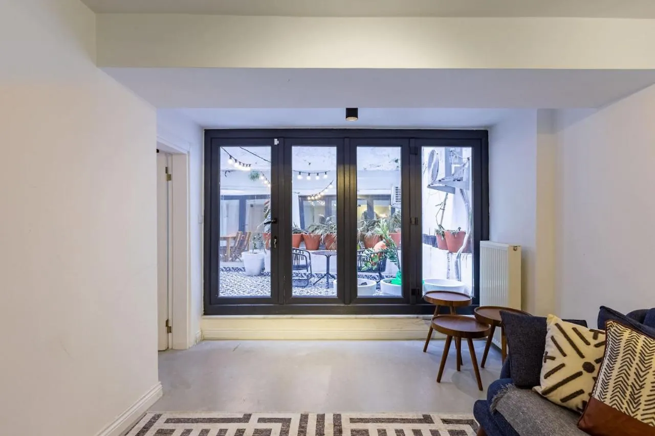 Apartment Excellent Flat With Lovely Backyard In Cihangir Istanbul Turkey
