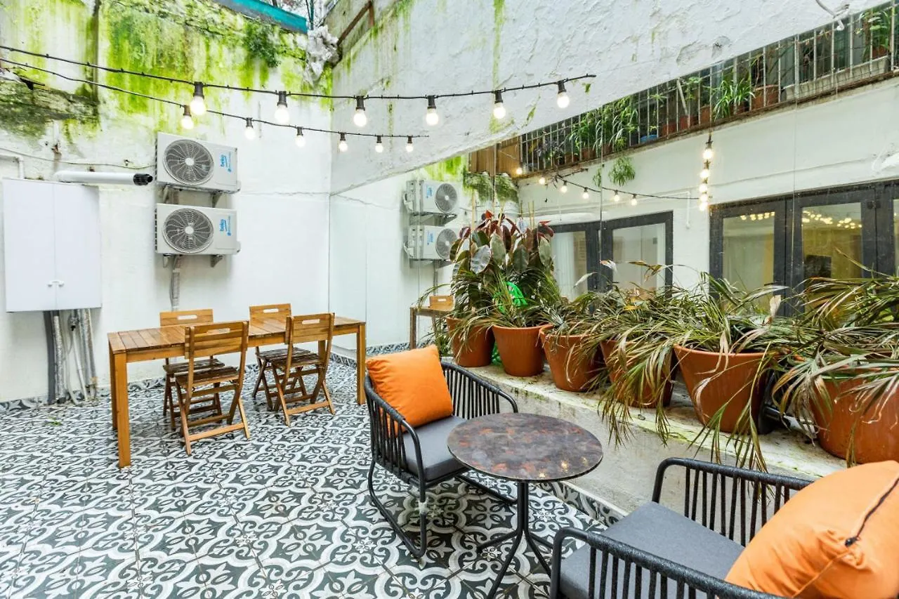 Excellent Flat With Lovely Backyard In Cihangir Istanbul Apartment